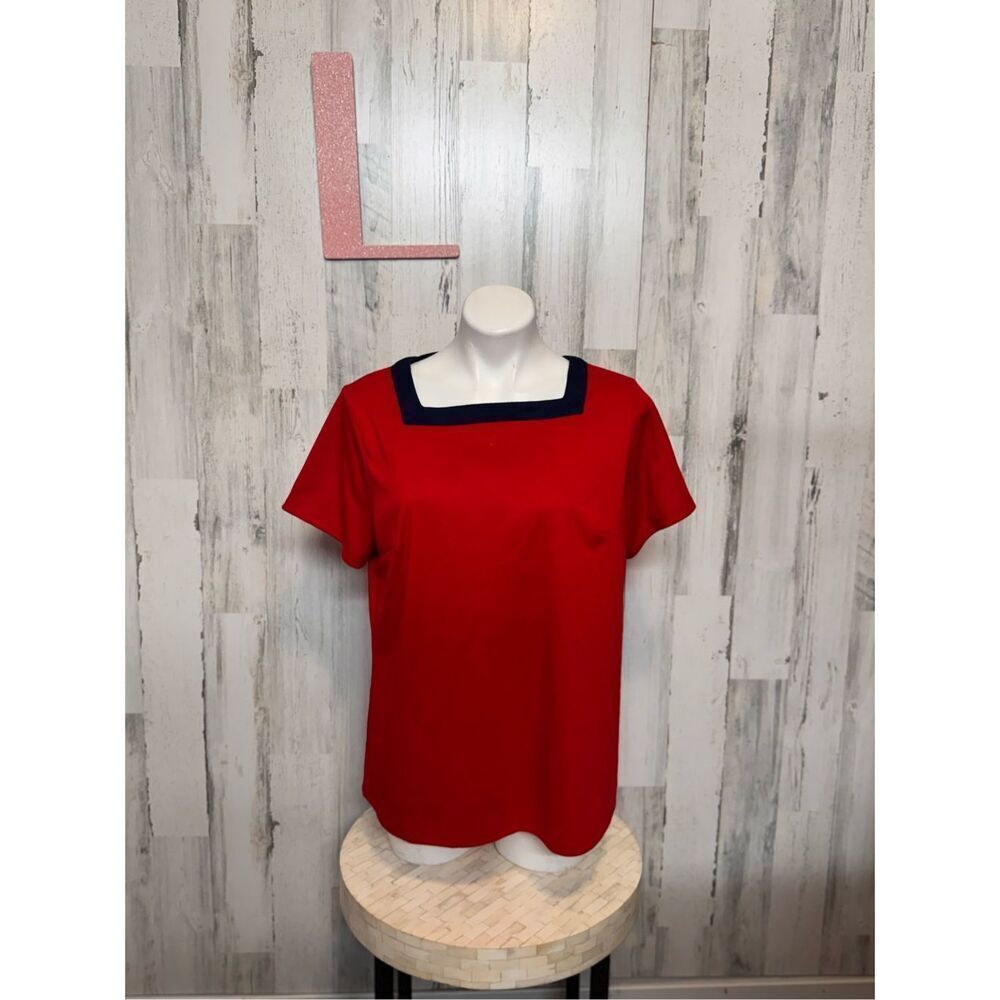 Liz Claiborne Red Top with Navy Trim – Size L - Picture 7 of 8